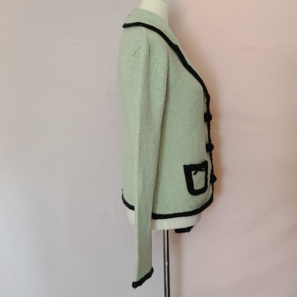 Collared Button Front Cardigan - Picture 2 of 9